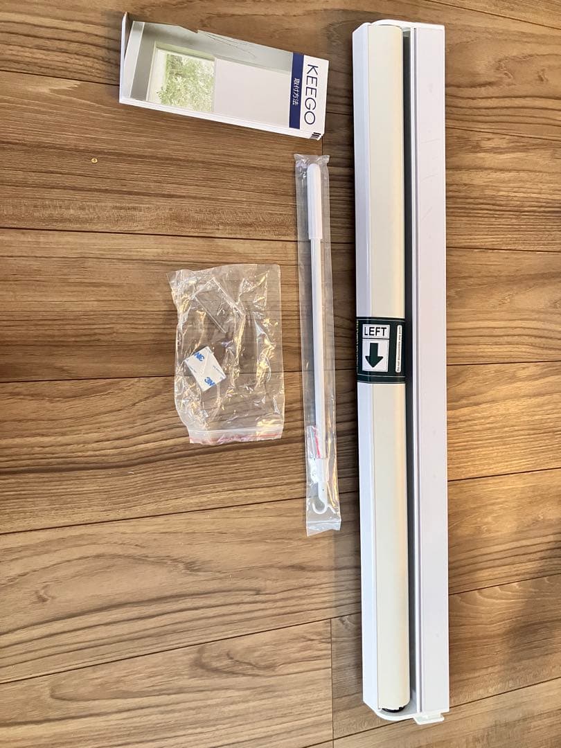 KEEGO ロールスクリーン 幅82cm つっぱり コードレス式