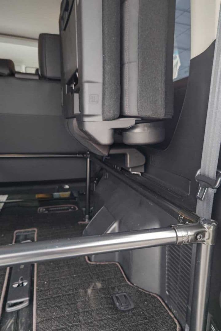 デリカ D5 ベッドキット　パイプのみ　アウトドア　整理　収納　　車中泊