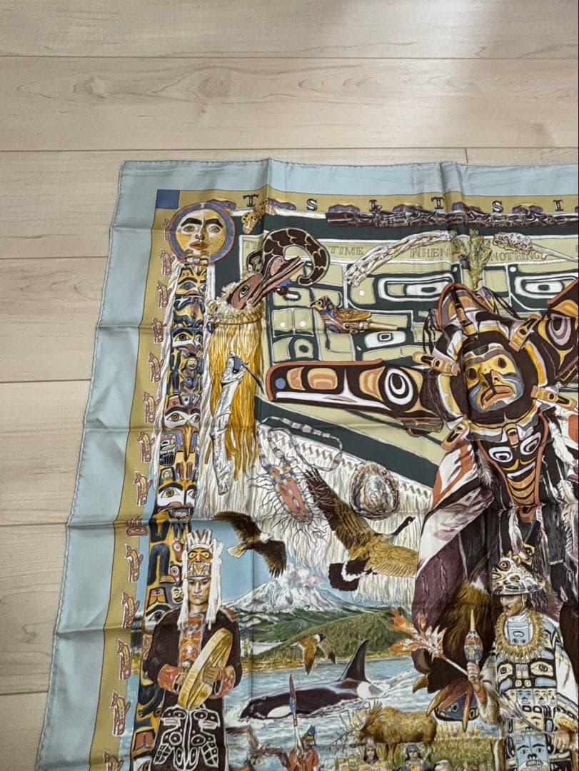 あき　エルメスのシルクスカーフ 「 ツィツィカ - TSITSIKA 」