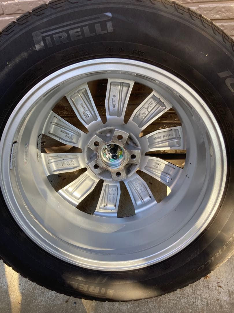 【2023年製バリ溝】スタッドレス シトロエンC5エアクロス プジョー 5008