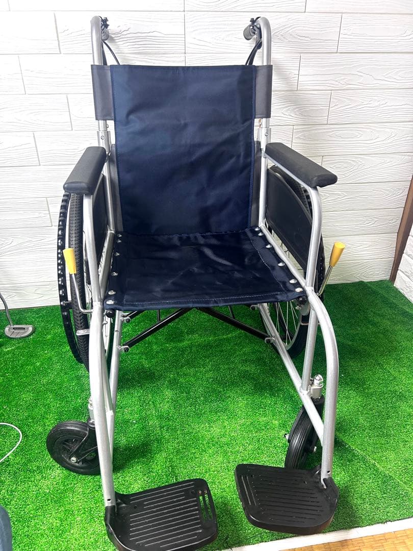 美品　nissin NEOαシリーズ ノーパンク　車椅子