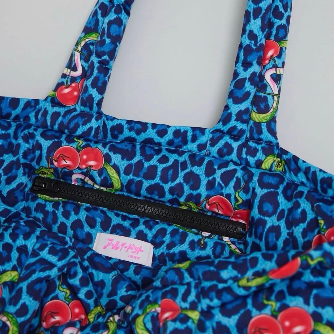 【未開封美品】レオパード中綿BIGバッグ　Re.仲里依紗さんブランド