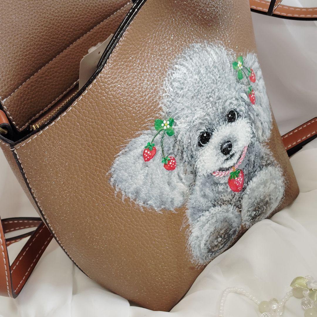 トールペイント♥トイプードルキーケース♥シルバートイプードルバック