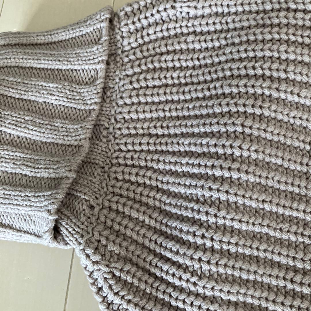 MaxMara 半袖ニット 編み地デザイン