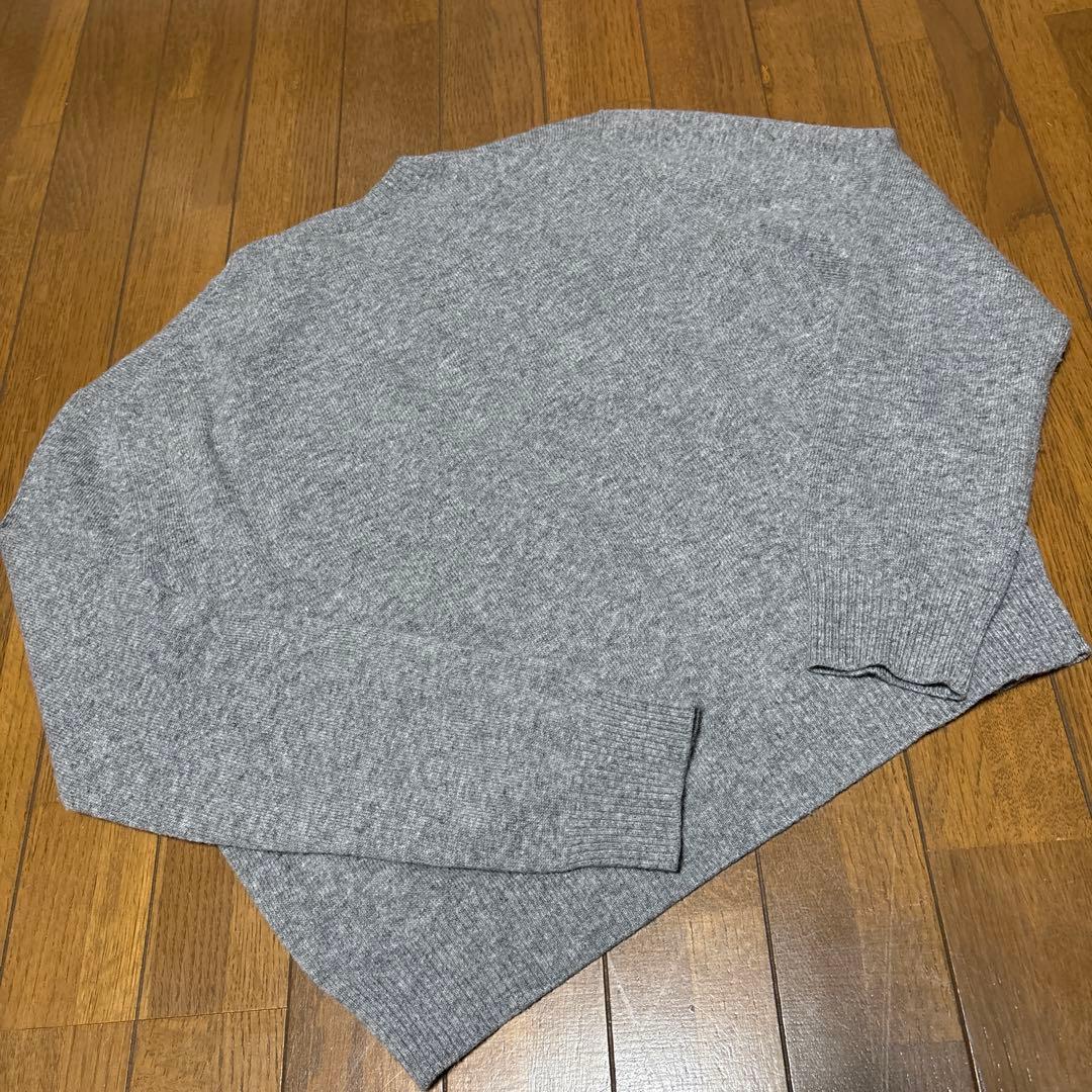 プラダクルーネックセーター