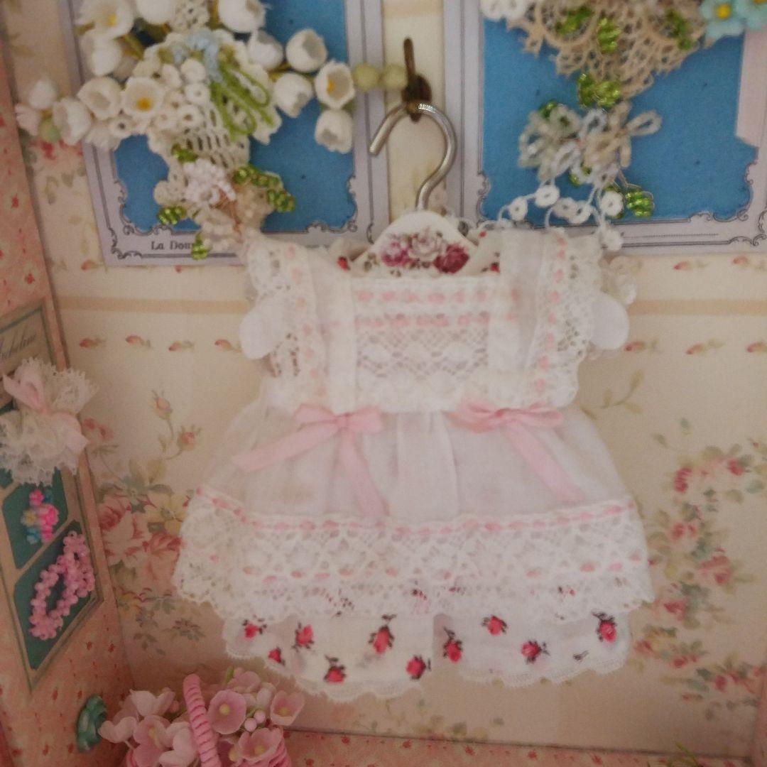 お飾りボックス♥️ うさぎビスクドール2点セット♥️