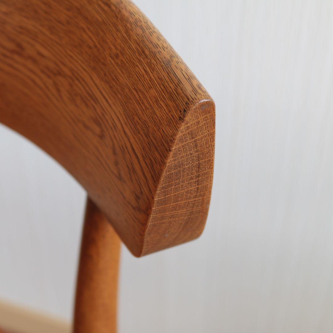 HIDA CRESCENT Oak Chair Repainted①