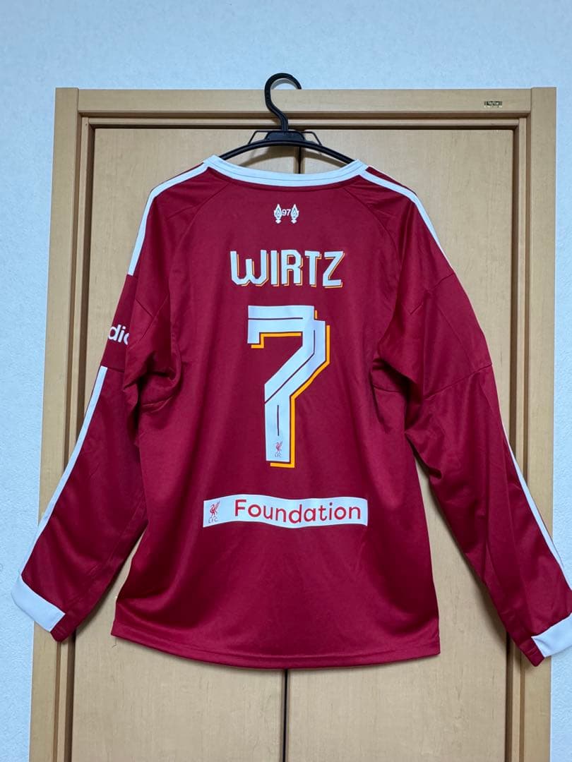 [新品、未使用]リヴァプール ヴィルツ 7番 長袖 ユニフォーム 25-26