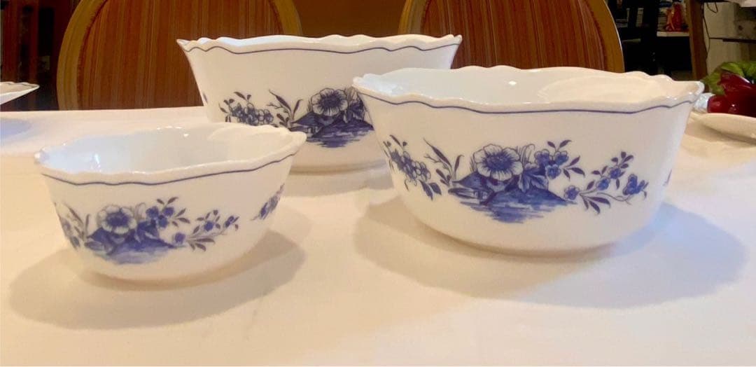 青い花柄の陶器製食器セット 10点 フランス‼️アルコパル