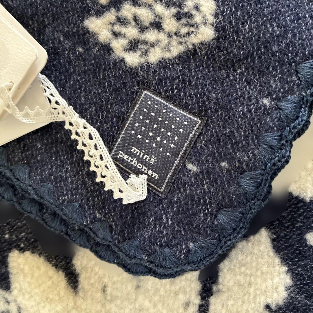 最終お値下げ　ミナペルホネン ブランケット　carnival ネイビー