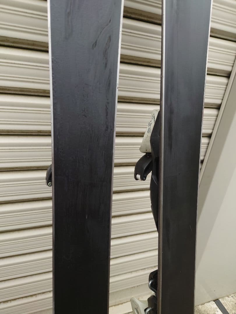 子ども　ジュニア　スキー板　HEAD　107cm 可動式　　ストック付き