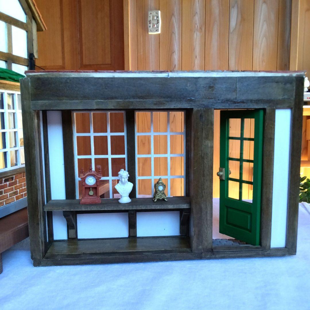 ドールハウス ☆ ビクトリア様式英国雑貨店 ☆