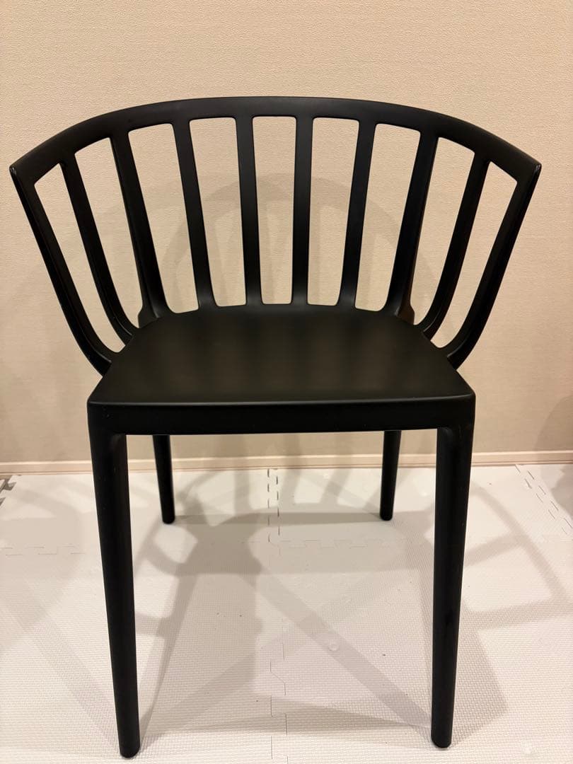 Kartell カルテル　アームチェア ヴェニス　マット ブラック ①