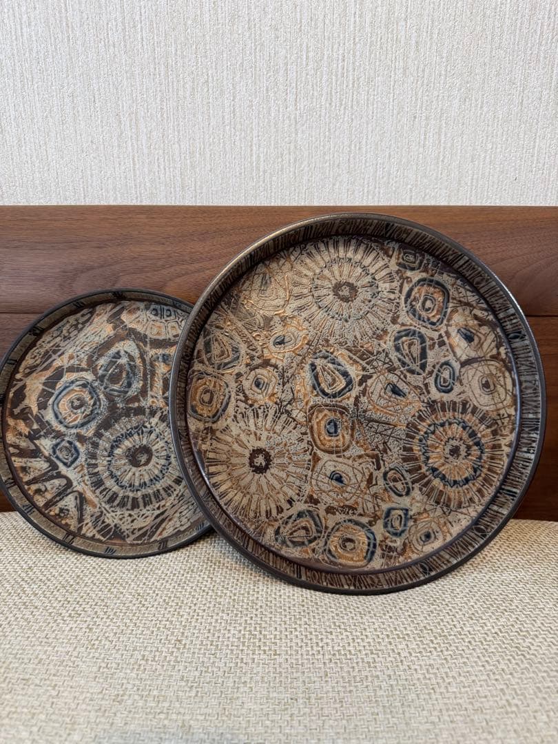   Baca 33㎝ラウンドディッシュ（右）