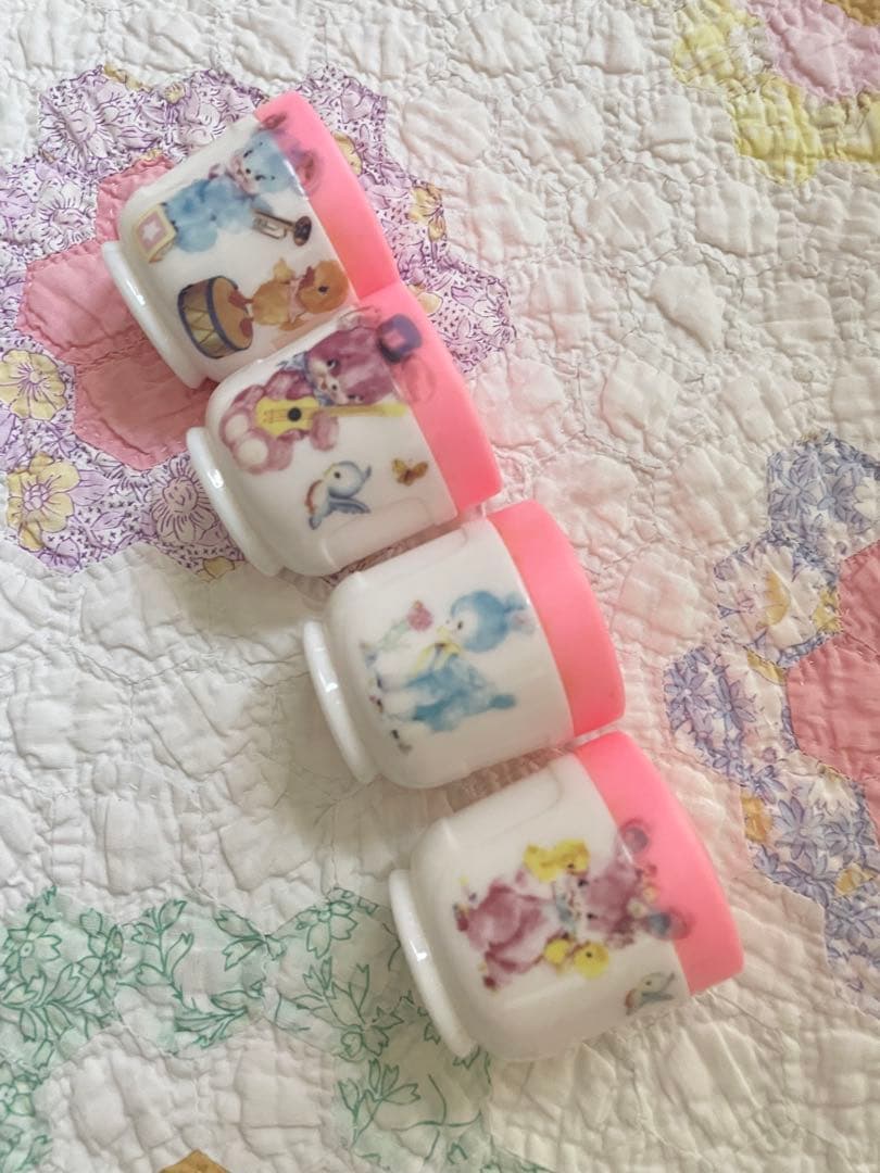 専用です。木製キャビネット小さめピンク＆デカール＆ミルクガラスセット·͜· ♡