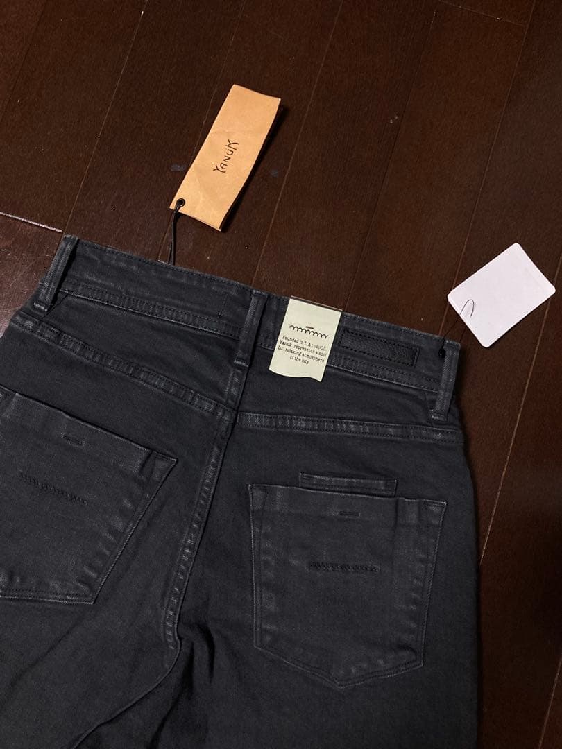 YANUK ヤヌークWide Flare (ワイドフレア) 57123302