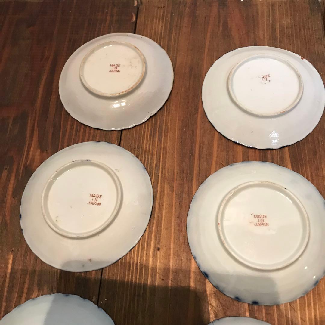 美品　陶芸　希少　年代物　青絵皿　菊花　銘々皿　丁寧に描れた　華やかな　薄い作り