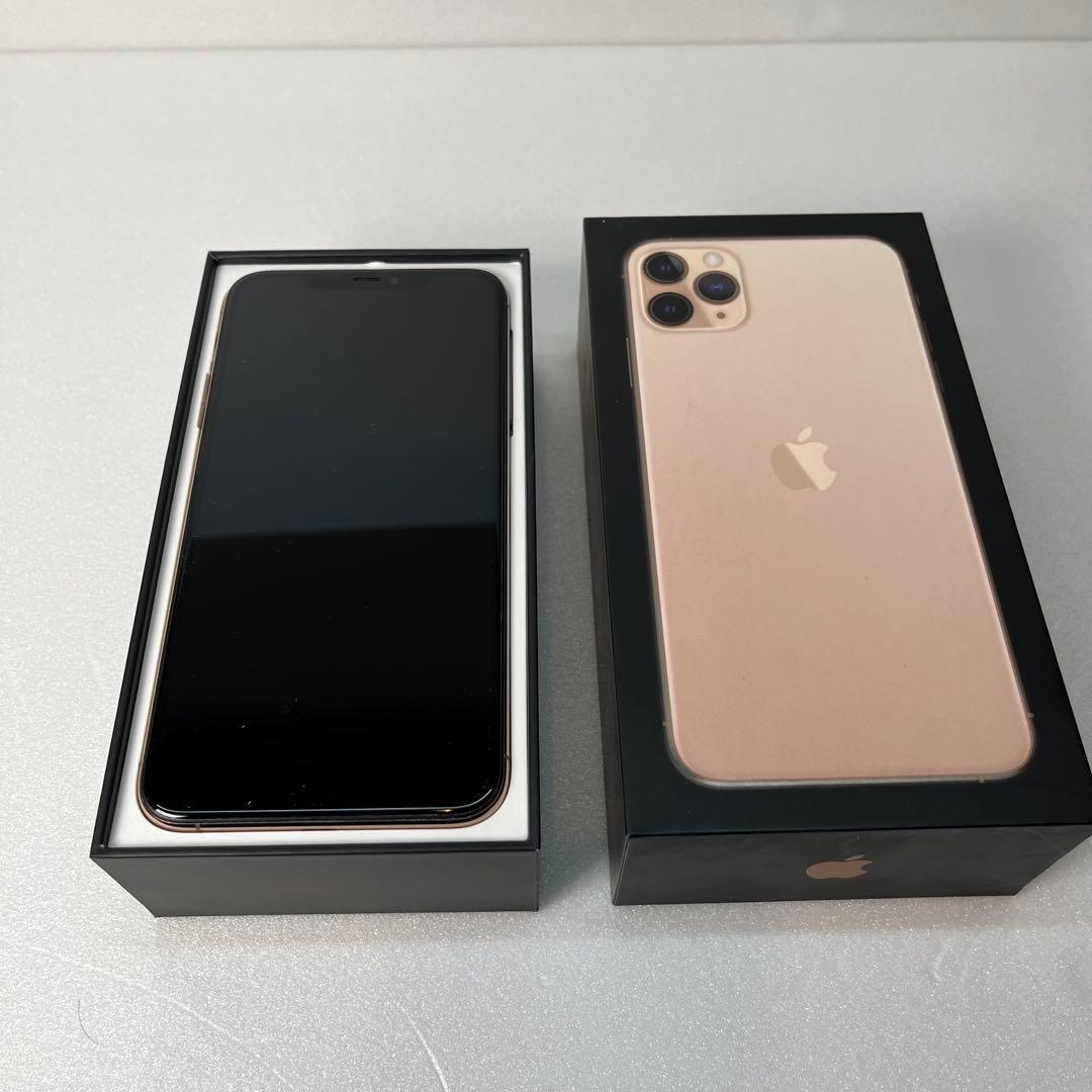 美品　iPhone 11 Pro Max 64GB simフリー