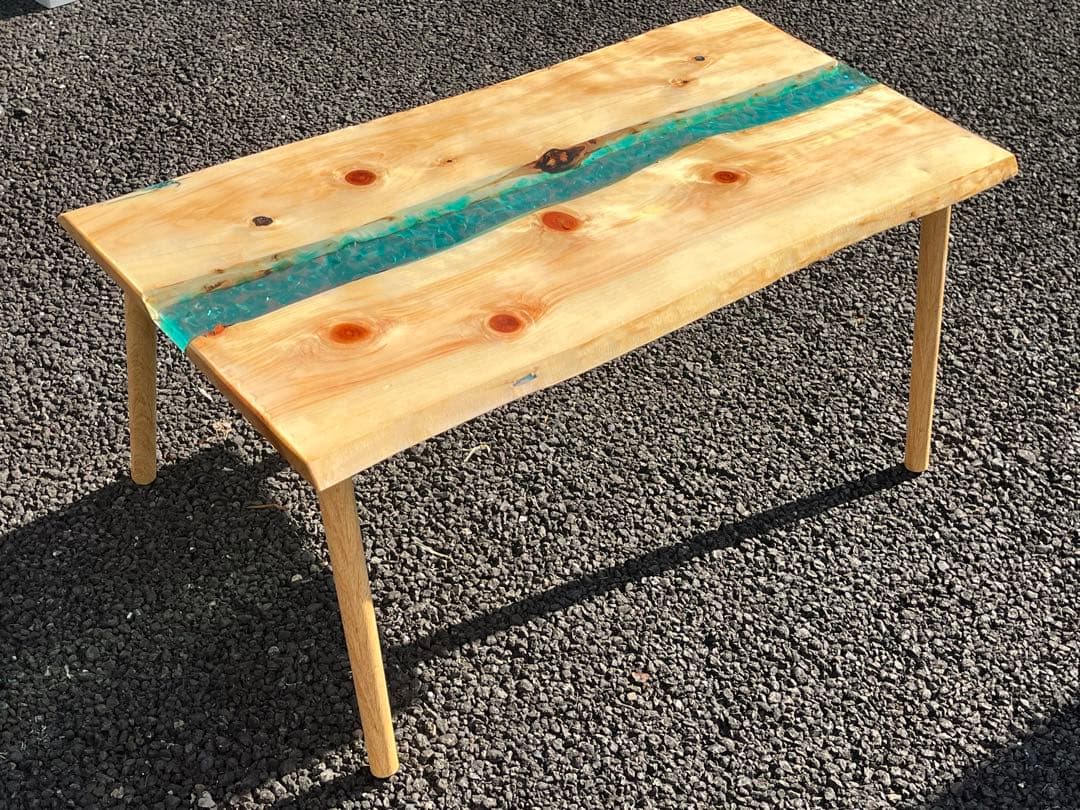 【ヒノキ】おしゃれ　ローテーブル レジンテーブル　リバーテーブル