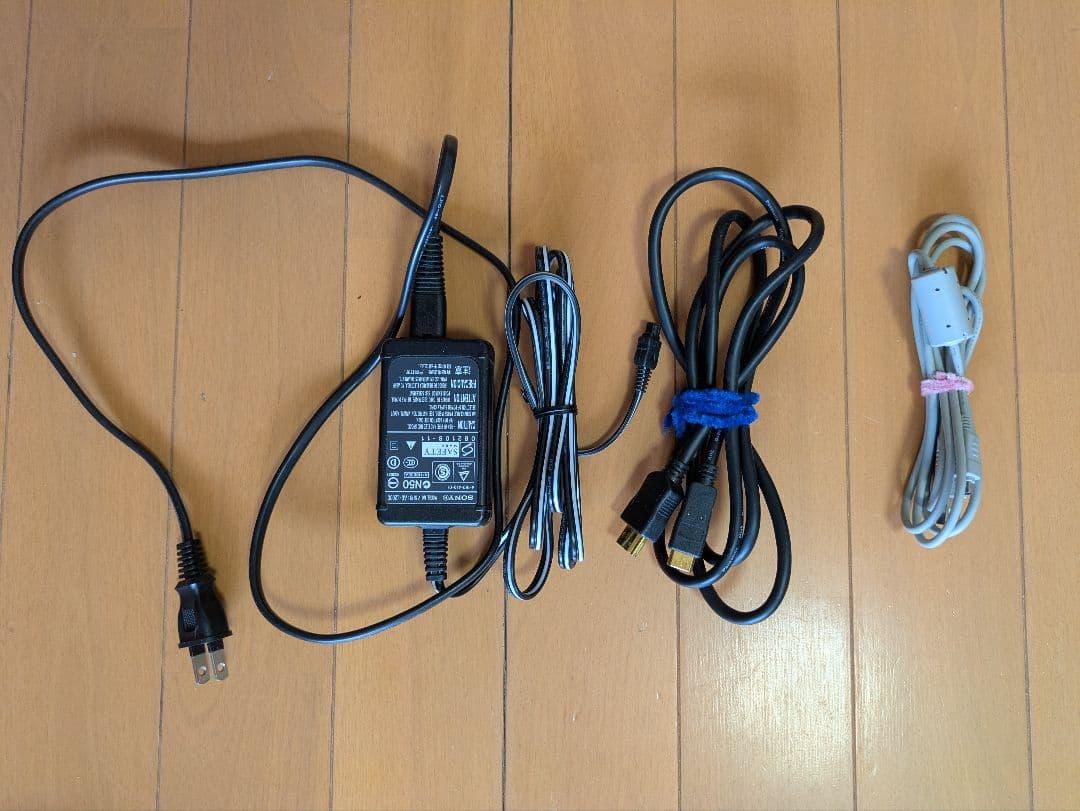 【送料無料】SONY　HDR-CX560 　大容量NP-FV70付き