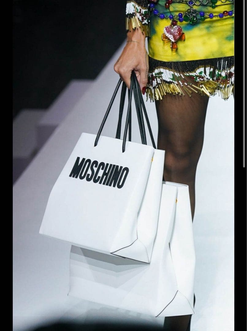 MOSCHINO ショッピングトートバッグ