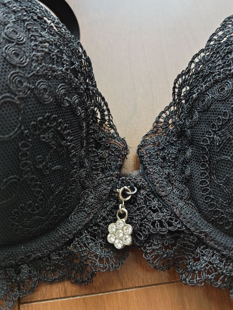 『値下げ』定価3万 新品 ワコール トレフル ブラジャー ショーツ B70 M