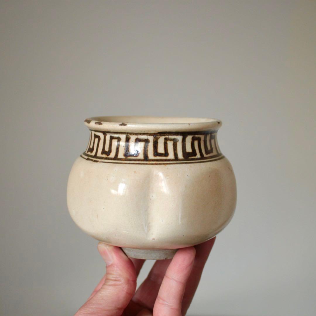 白地鉄絵 阿古陀形 火入れ 茶碗 古美術 古道具 アンティーク