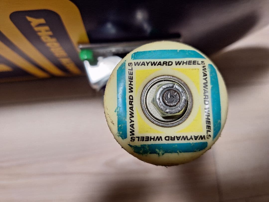 スケートボード　スケボー　ガール