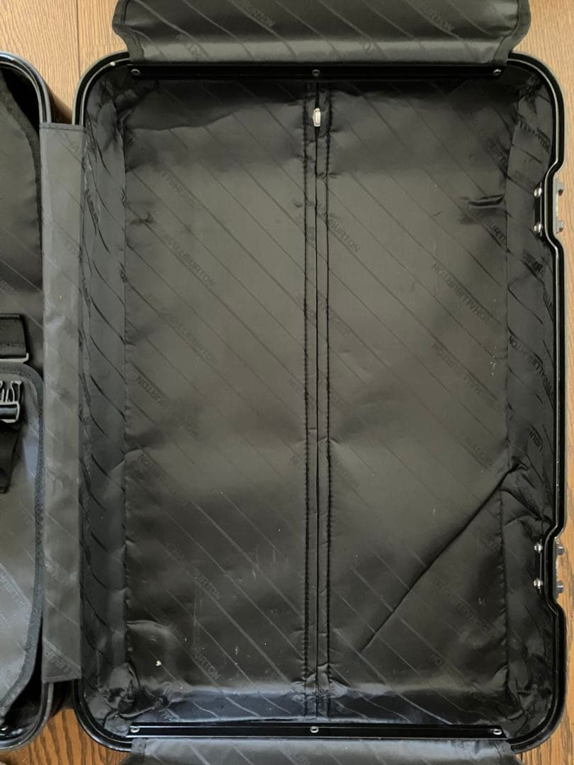 ゼロハリバートン アルミ キャリーバッグ スーツケース 機内持ち込み可能 黒