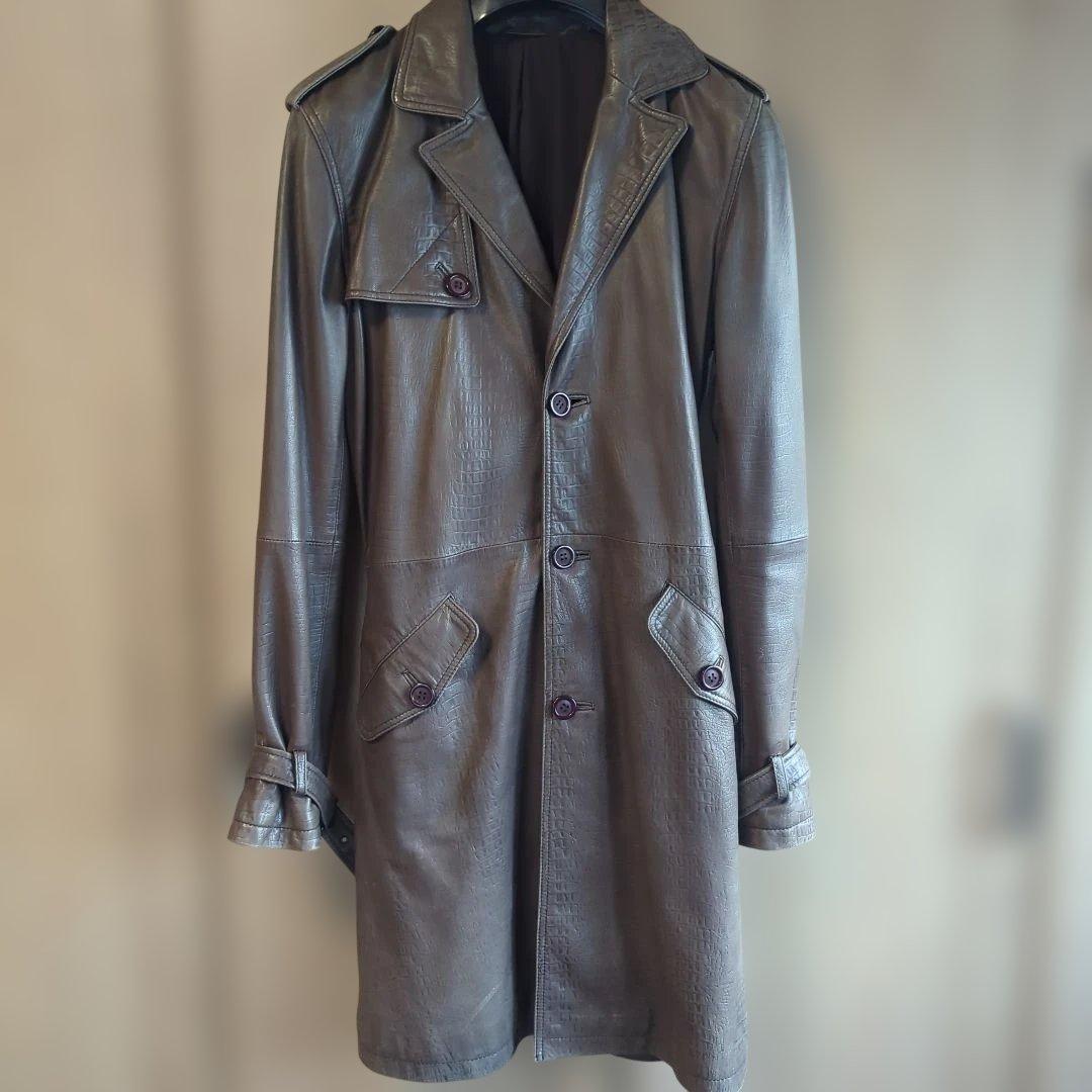 美品ラムレザー 　シングルトレンチコートSLIMFIT　灰色っぽい淡茶　型押　M