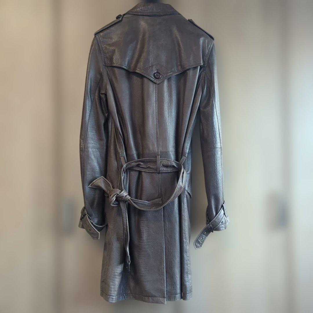美品ラムレザー 　シングルトレンチコートSLIMFIT　灰色っぽい淡茶　型押　M