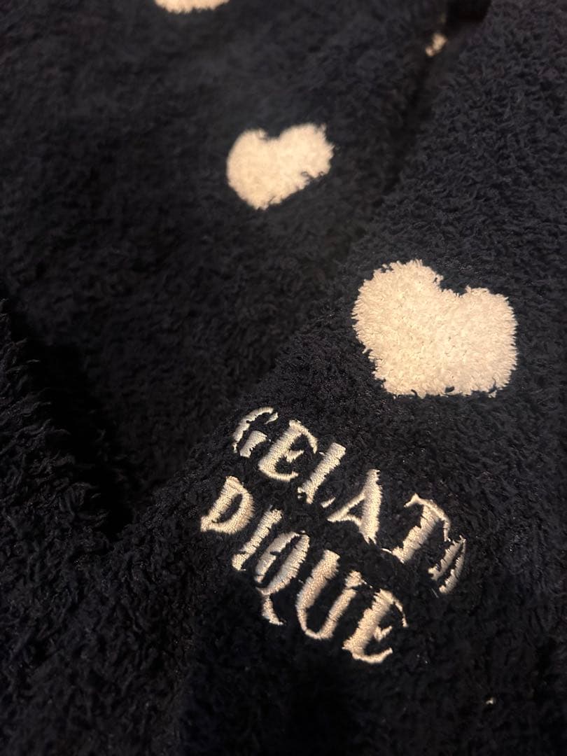 特売！美品♡1回のみ着用 ネイビー ハート　ルームウェアセットアップ