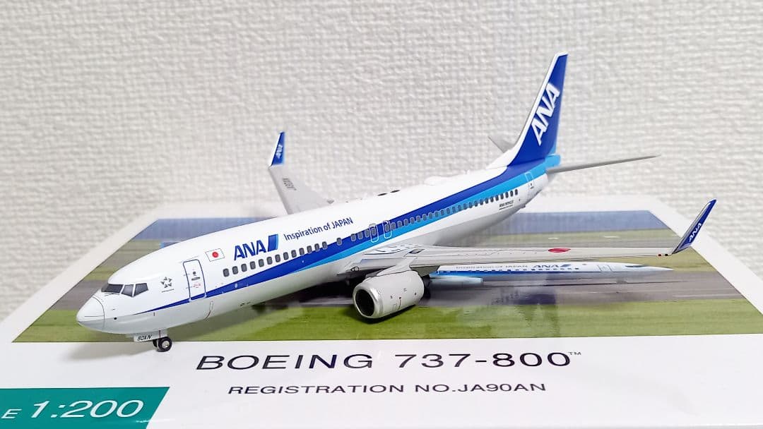 全日空商事製 1/200 ANA B737-800 JA90AN 完成品