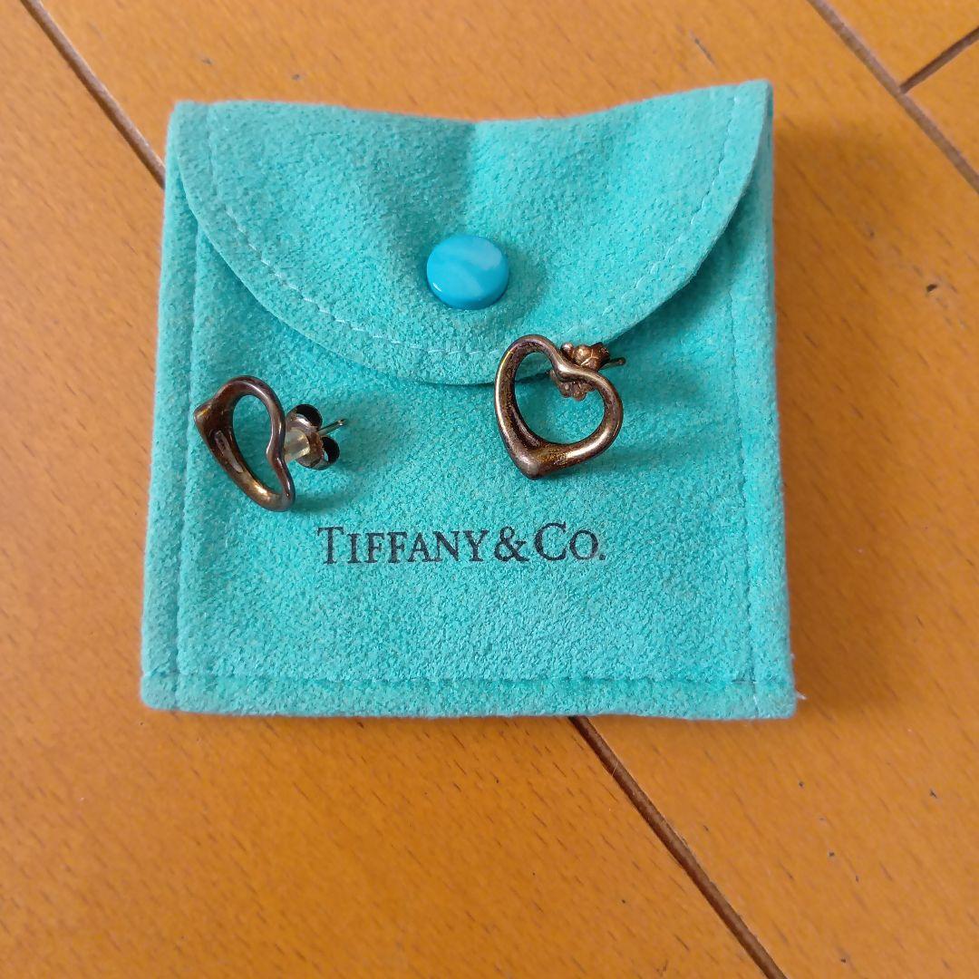 Tiffany & Co. ハート型ピアス シルバー変色有り