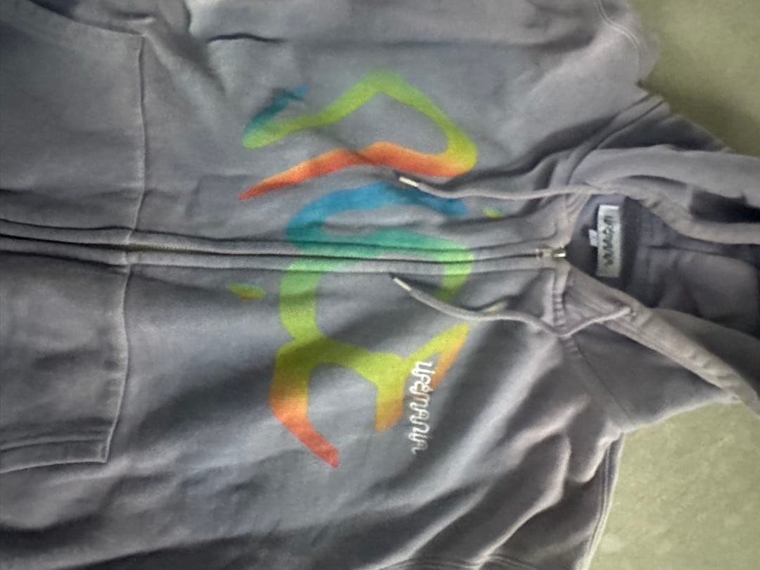 lifemania ジップフーディー