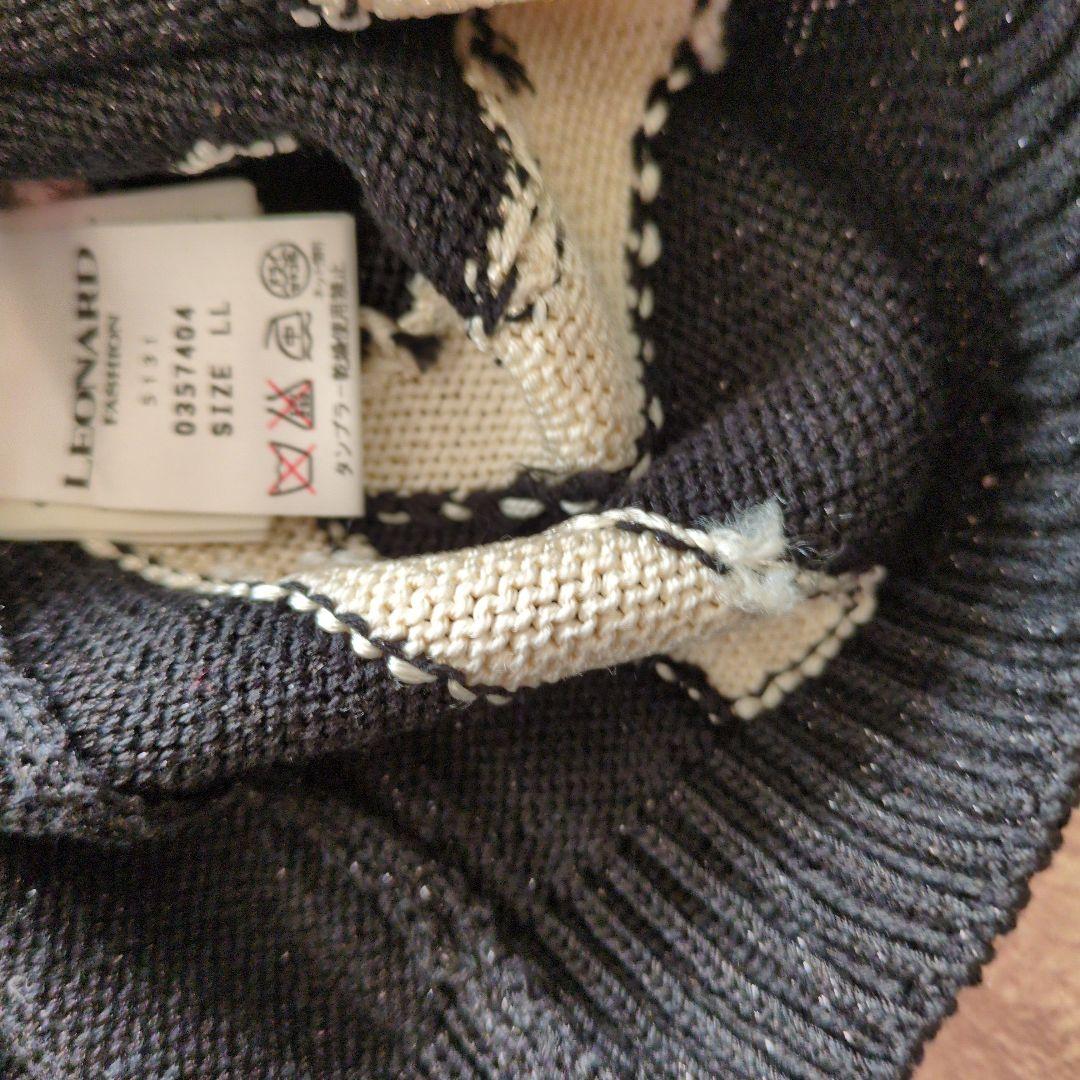 レオナール　花柄 ニットセーター 黒