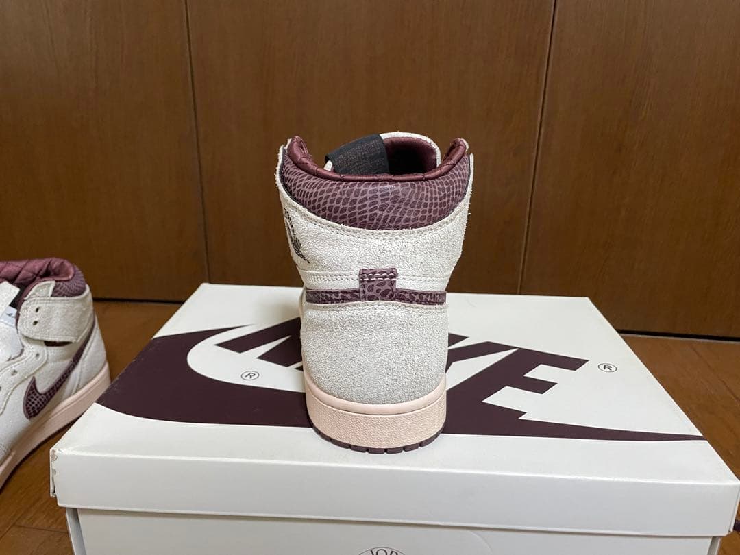 アママニエール　Air Jordan 1 ホワイト/バーガンディ　レトロハイOG