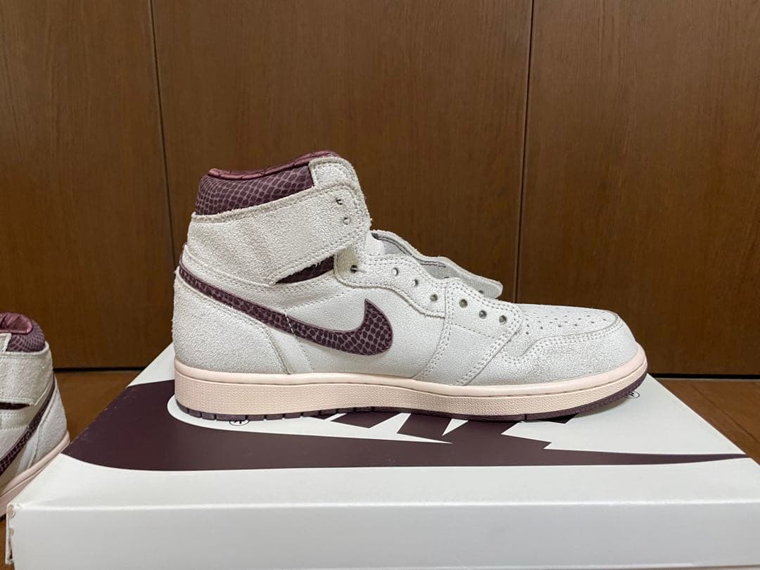 アママニエール　Air Jordan 1 ホワイト/バーガンディ　レトロハイOG