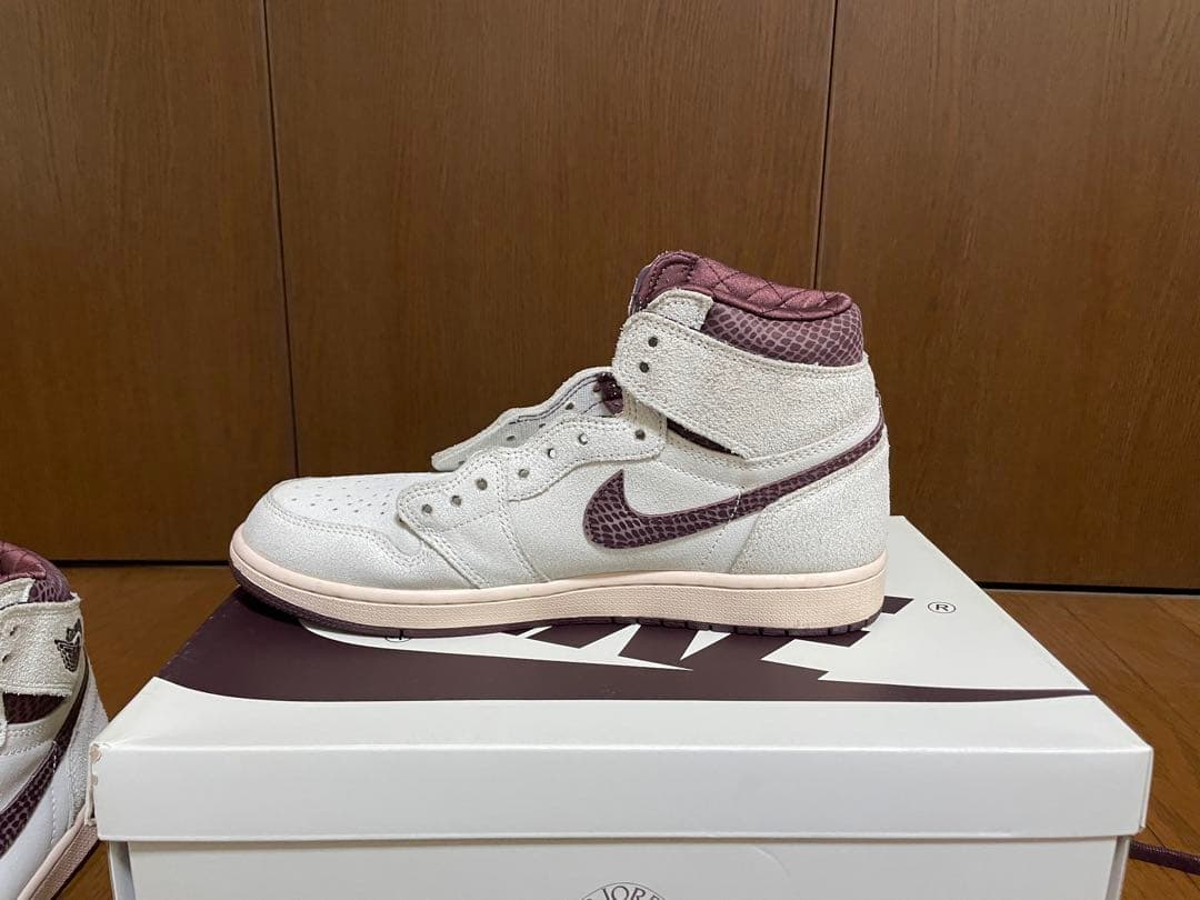 アママニエール　Air Jordan 1 ホワイト/バーガンディ　レトロハイOG