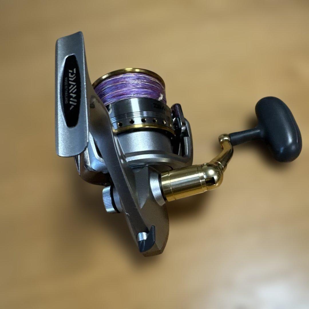 ダイワ　PHANTOM J 4500 リール