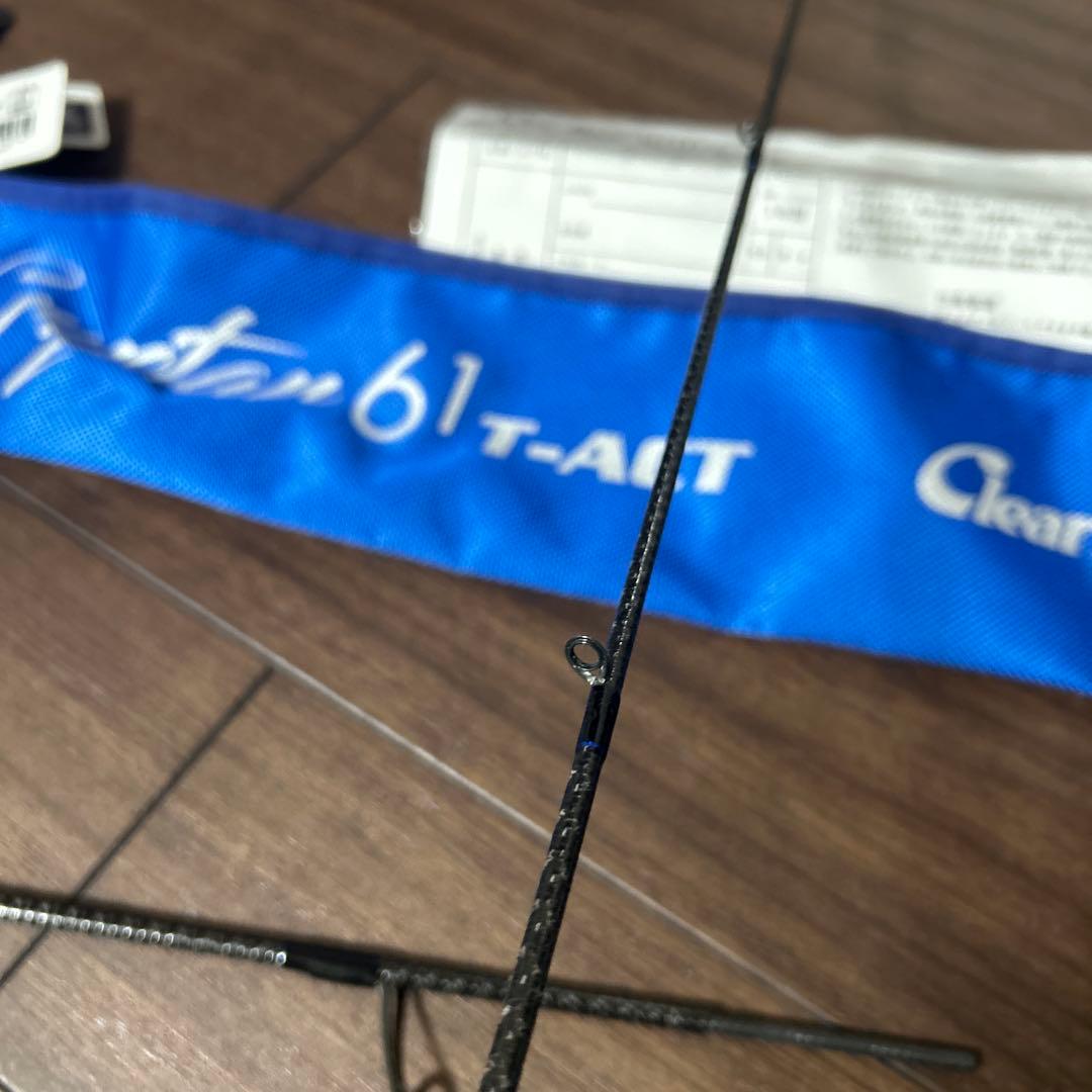 Clear Blueクリスター 61 T-ACT