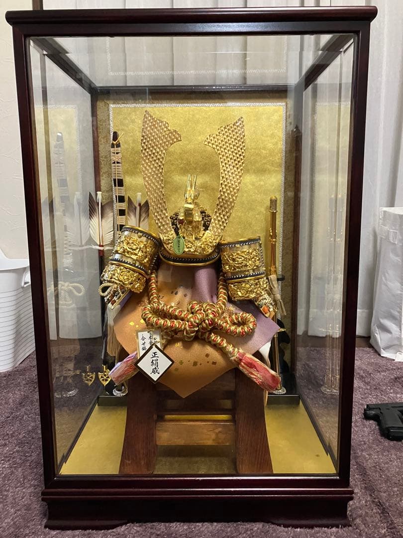 五月人形 ケース入り兜　子どもの日、端午の節句