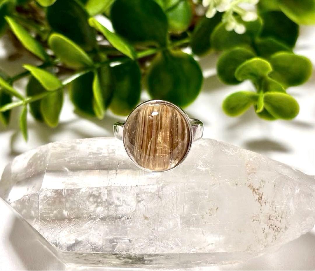 再販不可　夢幻品質　天然石の王者　奇跡のジンタイチンルチルキャッツアイ極上リング