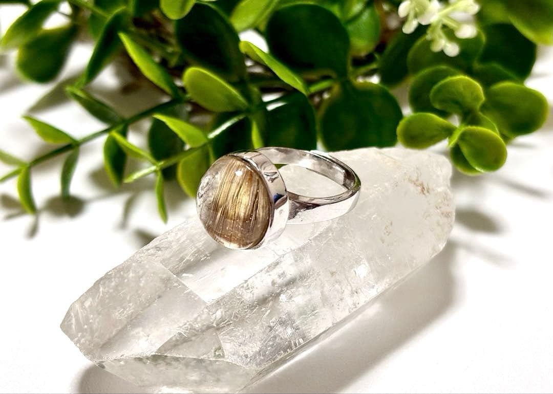 再販不可　夢幻品質　天然石の王者　奇跡のジンタイチンルチルキャッツアイ極上リング