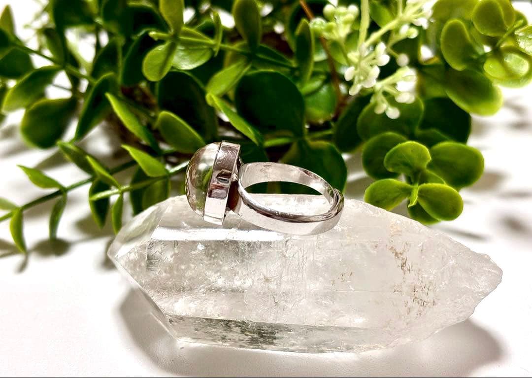 再販不可　夢幻品質　天然石の王者　奇跡のジンタイチンルチルキャッツアイ極上リング