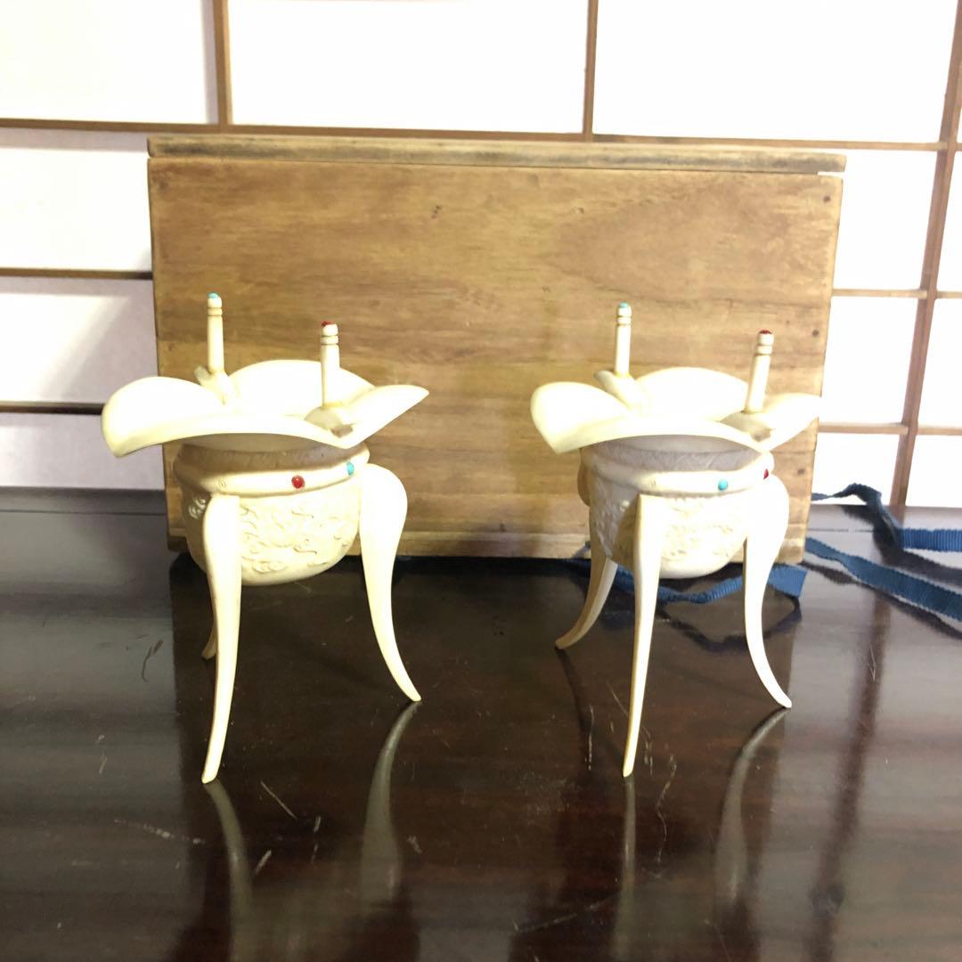 蔵の中にあった牙彫爵形置物一対桐箱付き