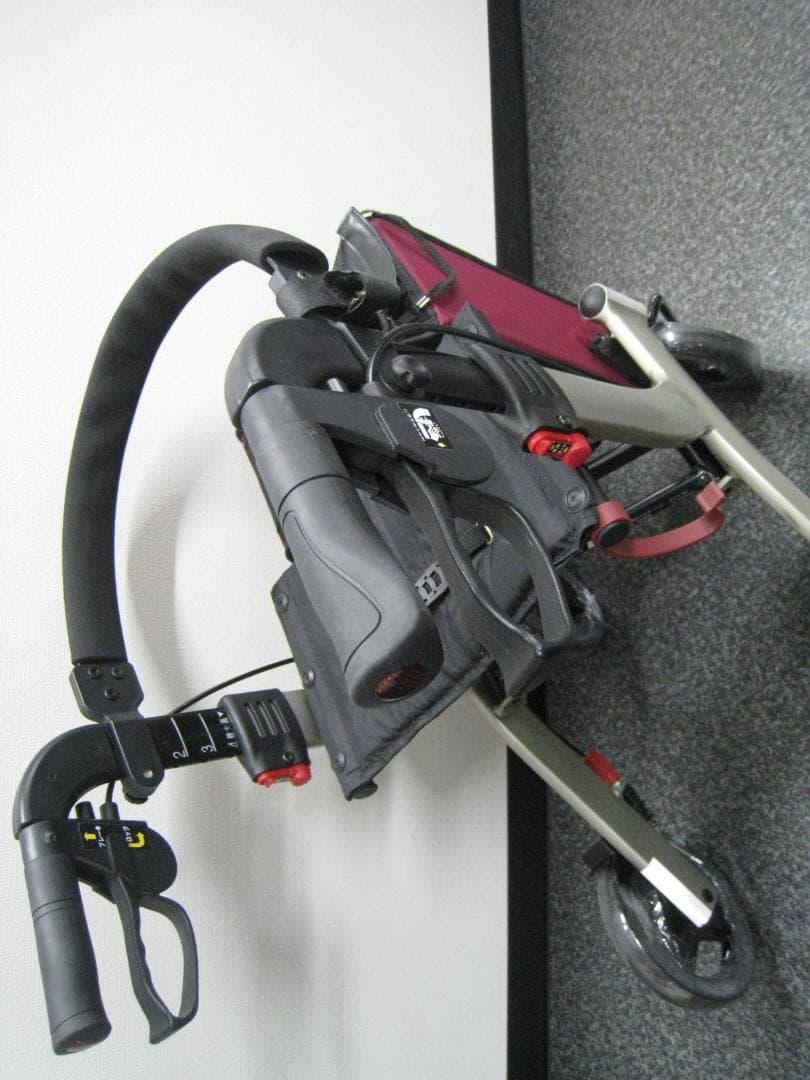 介護用品 歩行車 リトルターン ロータイプ アロン化成 安寿 リハビリ