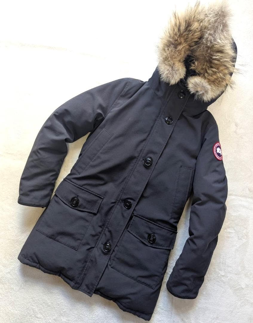 美品　カナダグース❤️　ダウン　ファー付き ブロンテ 　Sサイズ　レディース　黒