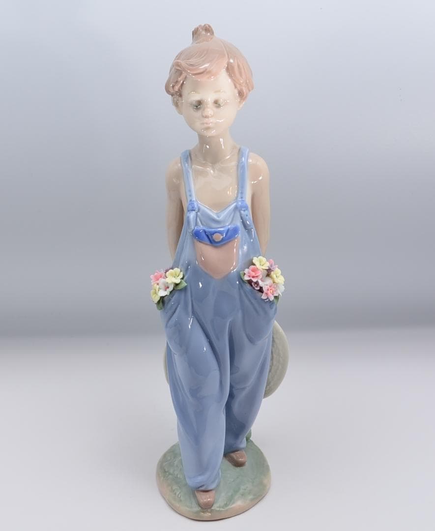 願いが詰まったポケット　＃7650　★リヤドロ　スペイン　ポーセリン　光沢仕上げ