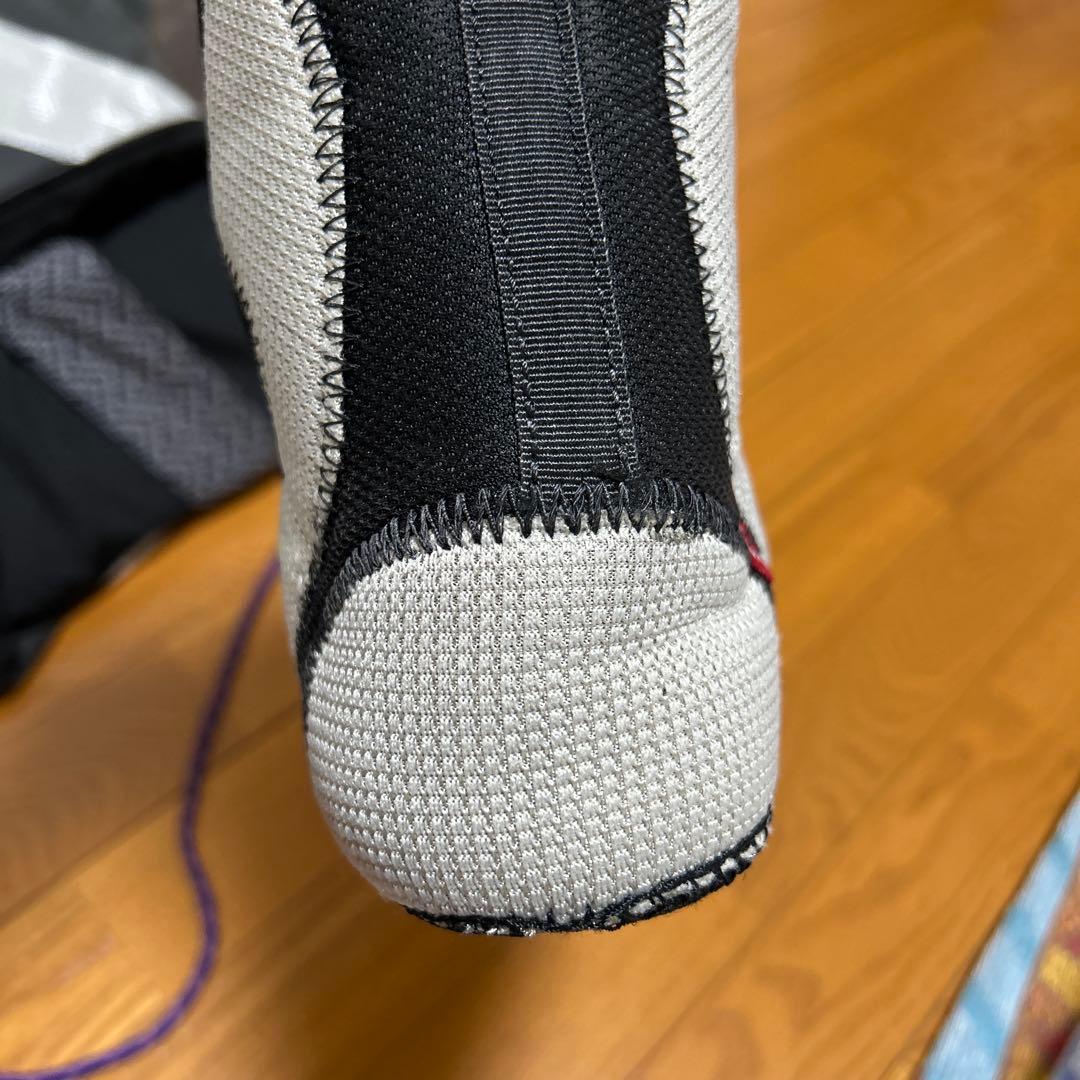 24-25 ディーラックス エクスプローラー 26.5cm